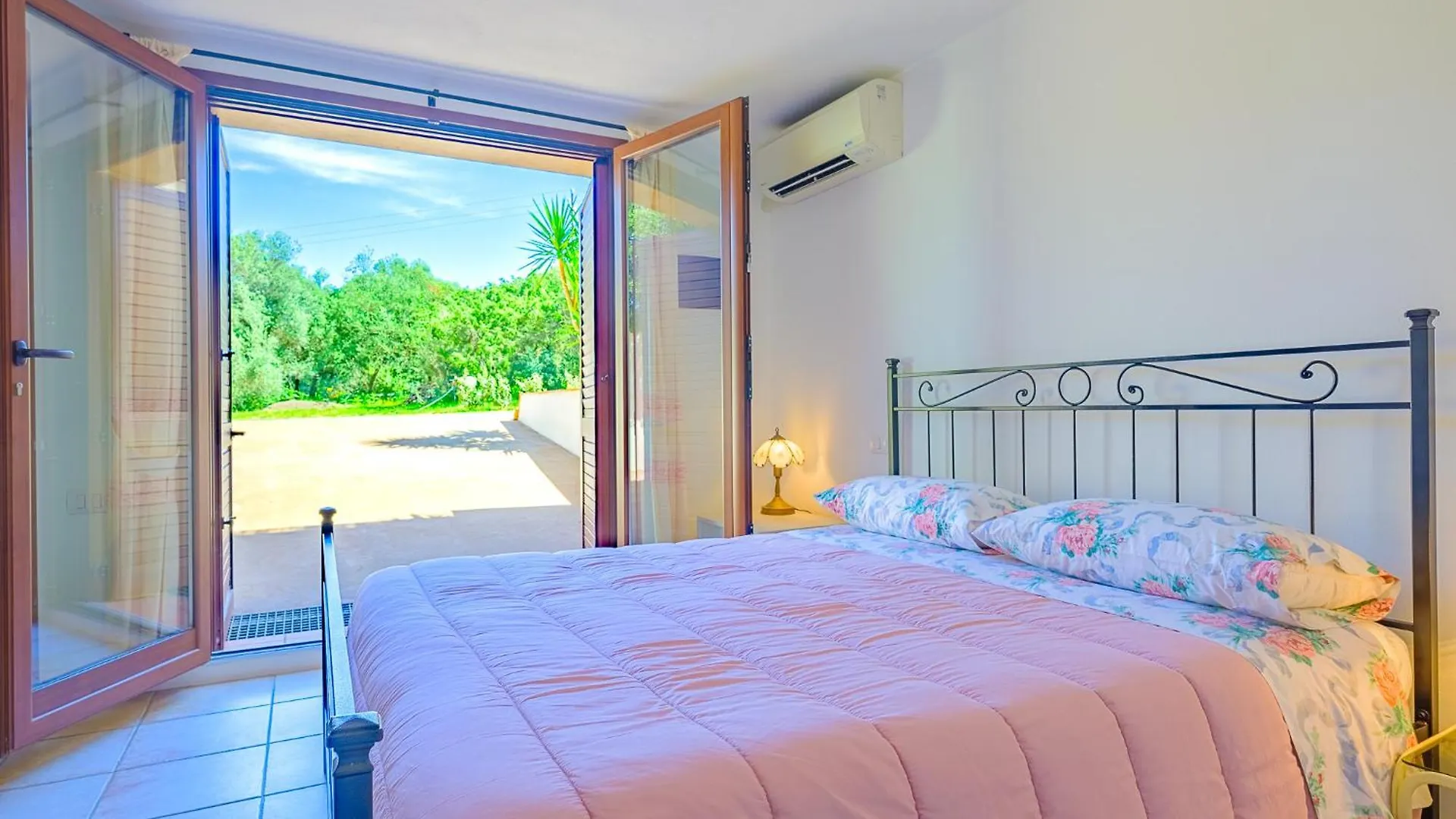Sardinia Family Villas - Anita & Chanel With Private Pool 圣帕特雷拉