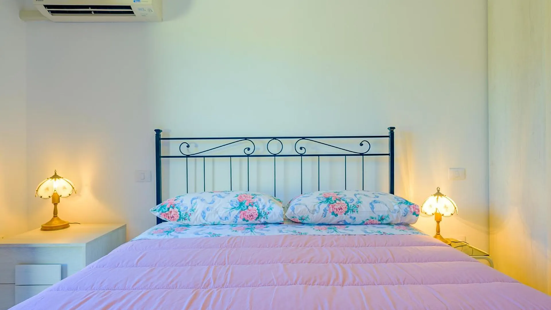 Sardinia Family Villas - Anita & Chanel With Private Pool 圣帕特雷拉