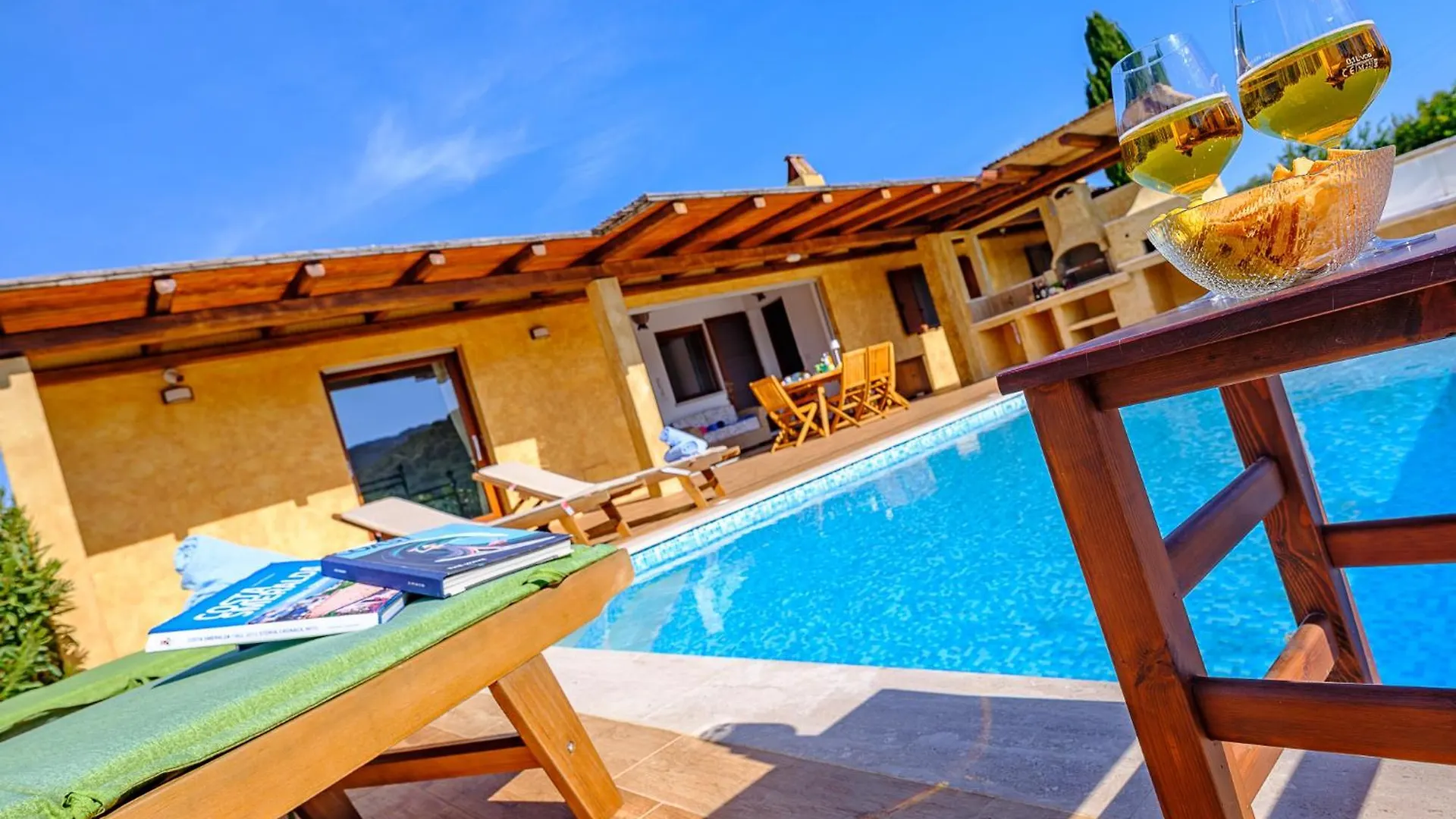 Sardinia Family Villas - Anita & Chanel With Private Pool 圣帕特雷拉 0*,  意大利