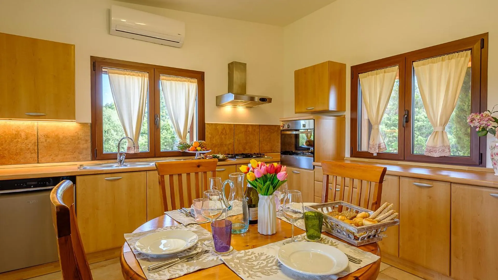 Sardinia Family Villas - Anita & Chanel With Private Pool 圣帕特雷拉